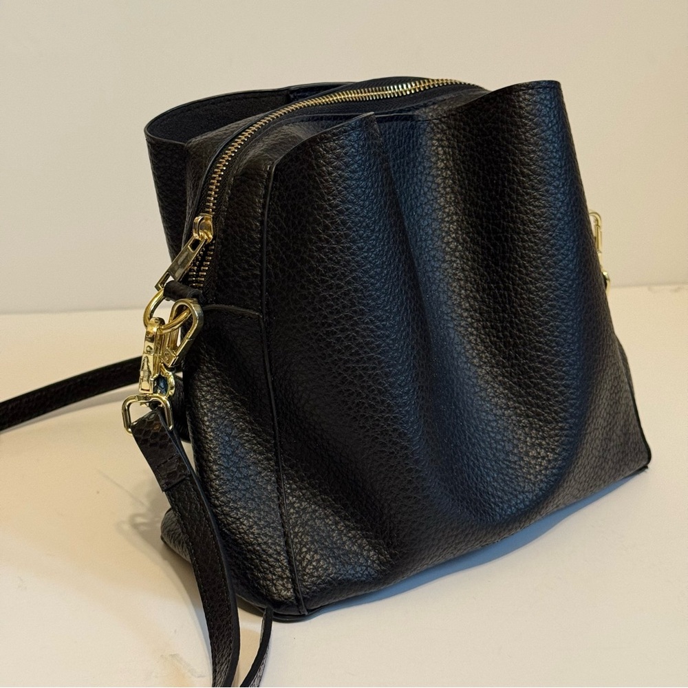 Sondra Roberts Squared Women’s Black Purse Crossbody & Small Handles blue accent